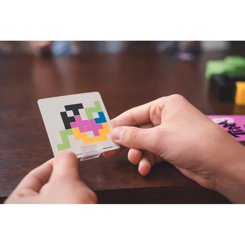 Team3 Pink - Jeu de construction coopératif