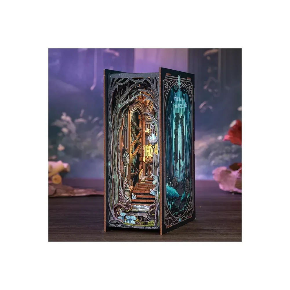 Book Nook - La Porte Mystique