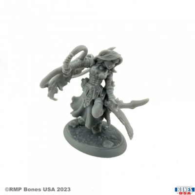 Elsabeth, Female Vampire - Figurine Reaper Bones USA 25mm