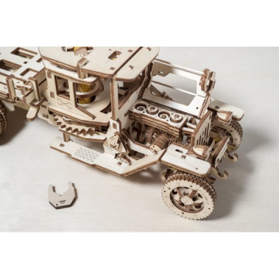 Truck UGM-11 Ugears - Puzzle Mécanique 3D en Bois
