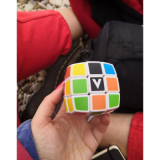 V-Cube 3 Classic Bombe - Cube 3x3 Pillow